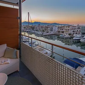 Port Salins By Pierre & Otel Empuriabrava