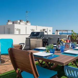New With Big Terrace 10 Min Walk To Supermarkets España